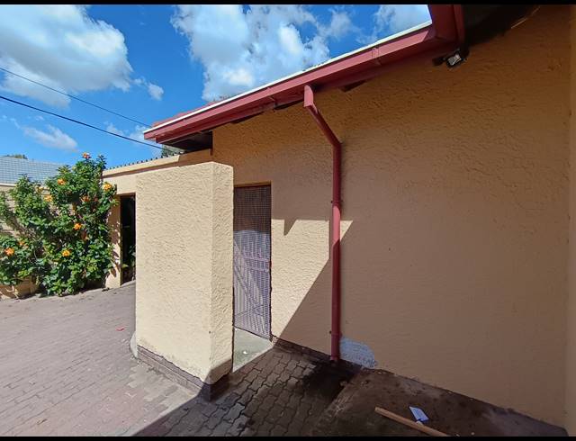 3 BEDROOM HOUSE FOR SALE IN BRACKENDOWNS